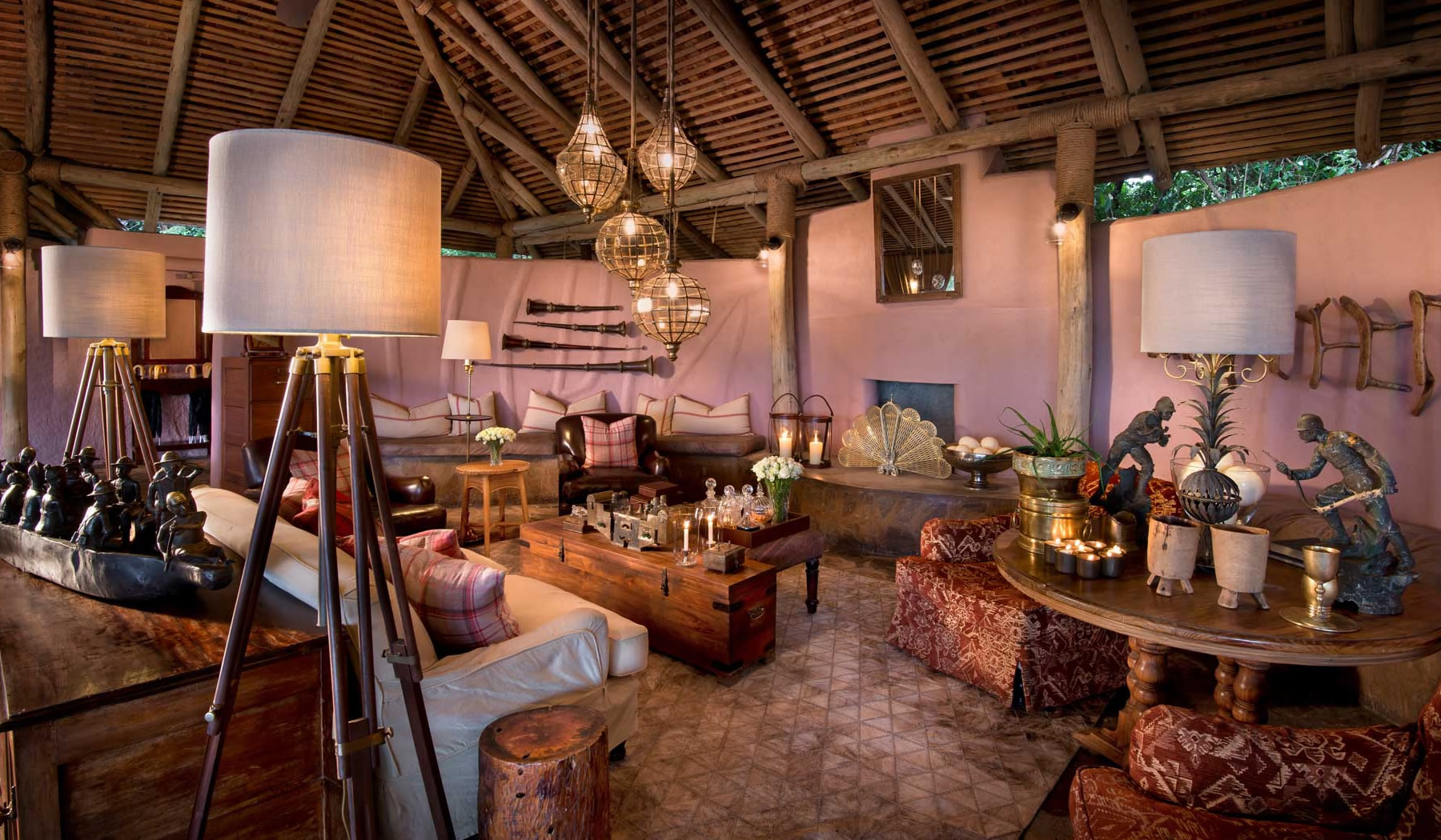 &beyond bateleur camp