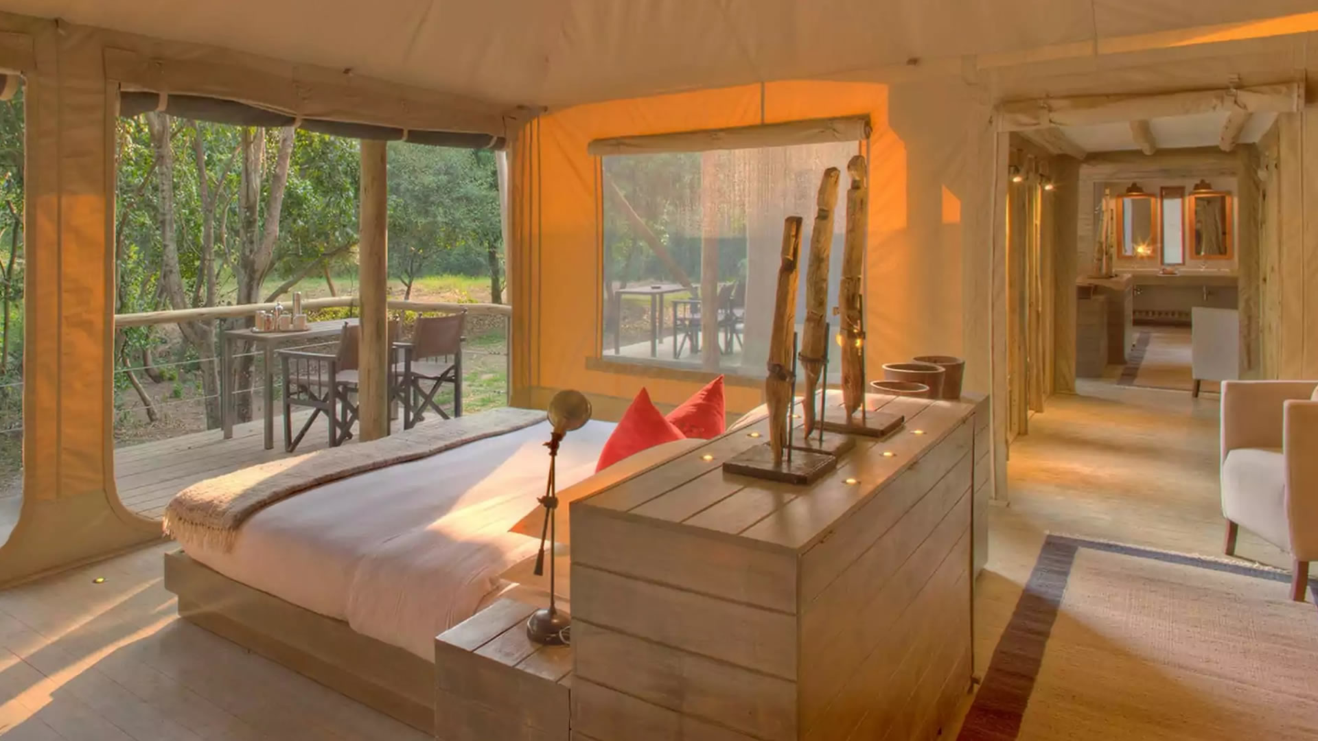 kichwa tembo tented camp